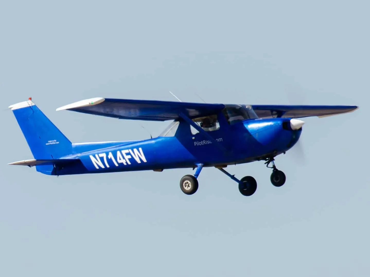 Checkout Flight Details Cessna 150 BlueJay