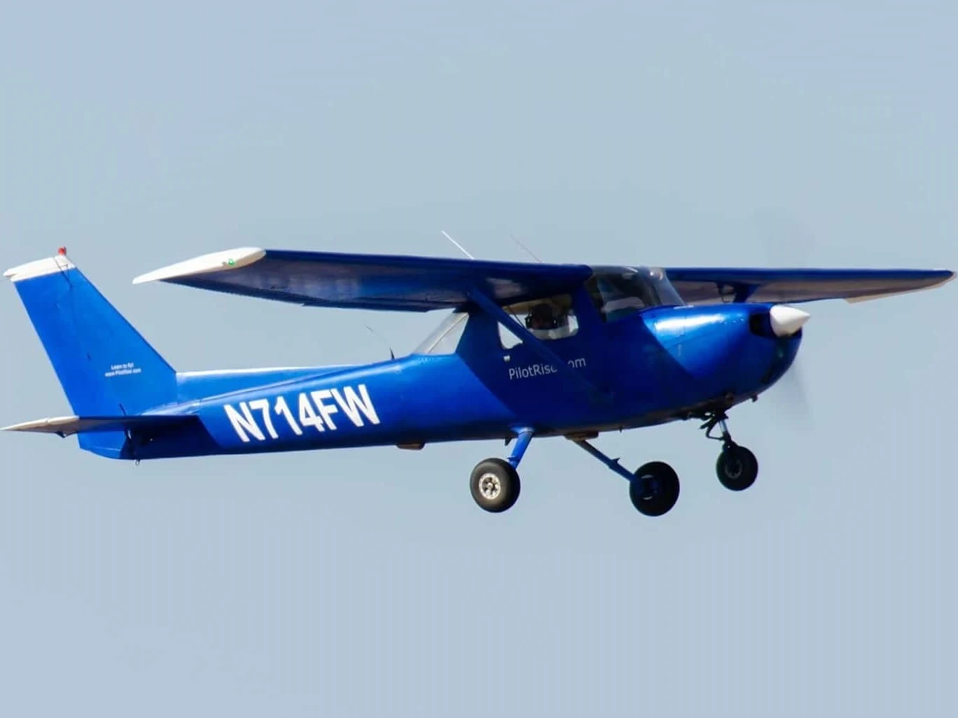 Pilot Rise Cessna 150M N714FW Blue Jay training aircraft