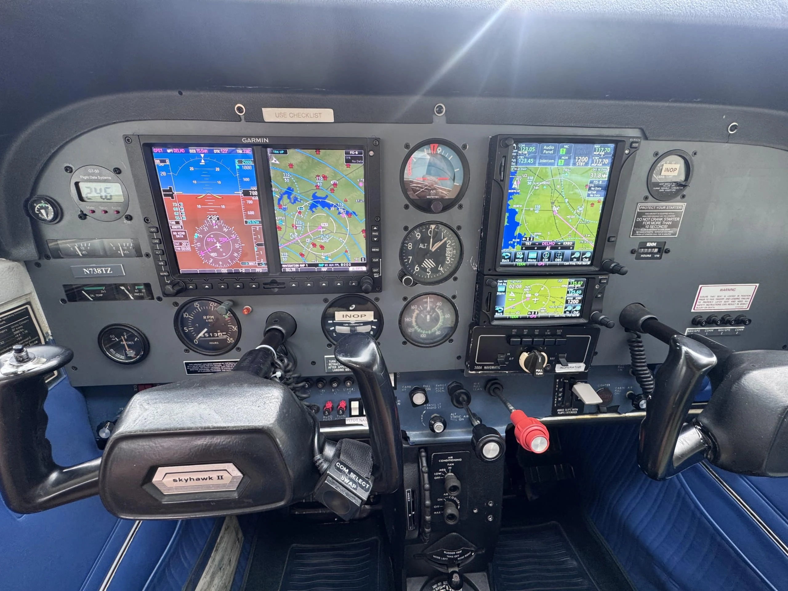 Garmin G500 instrument panel inside N738TZ