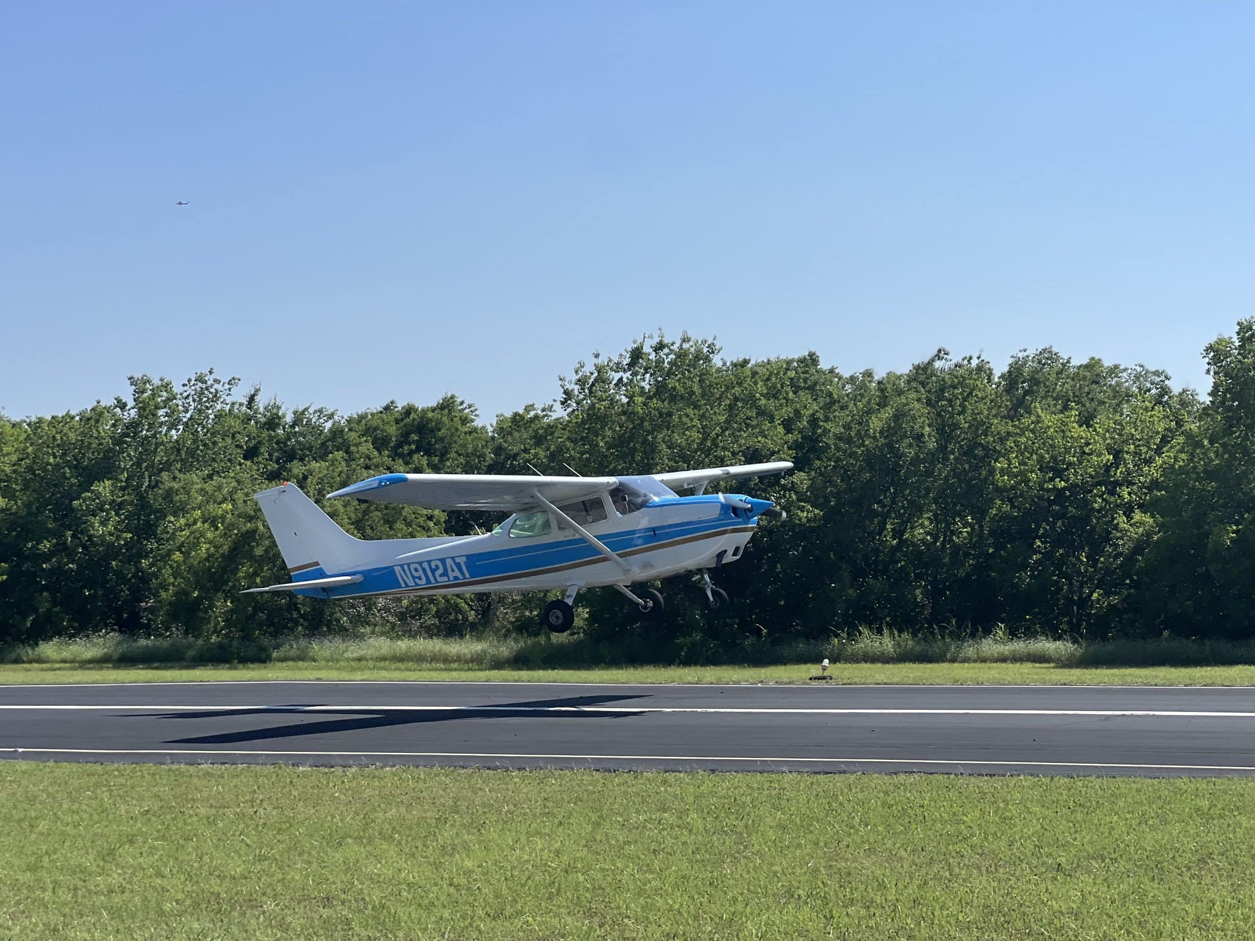 DFW flight school
