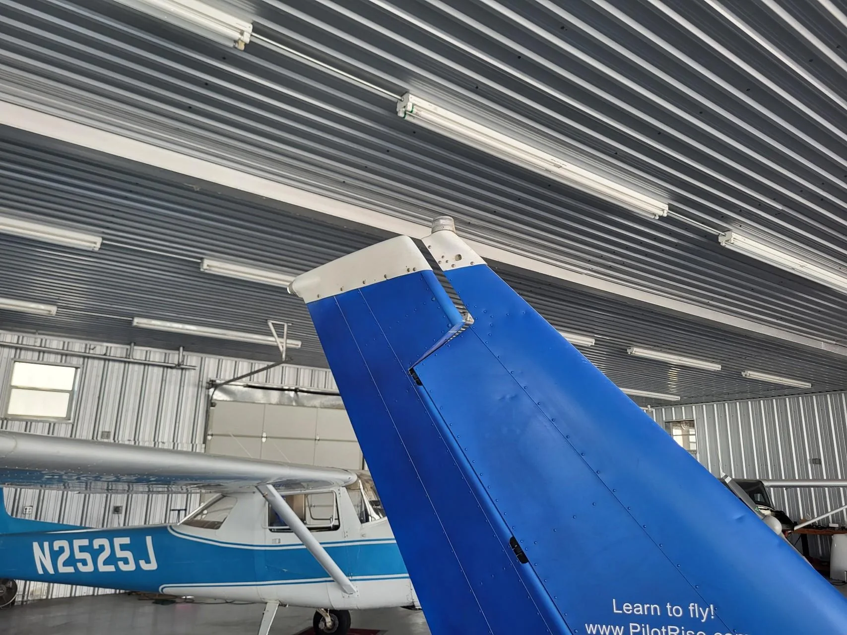 Aircraft beacon light while off