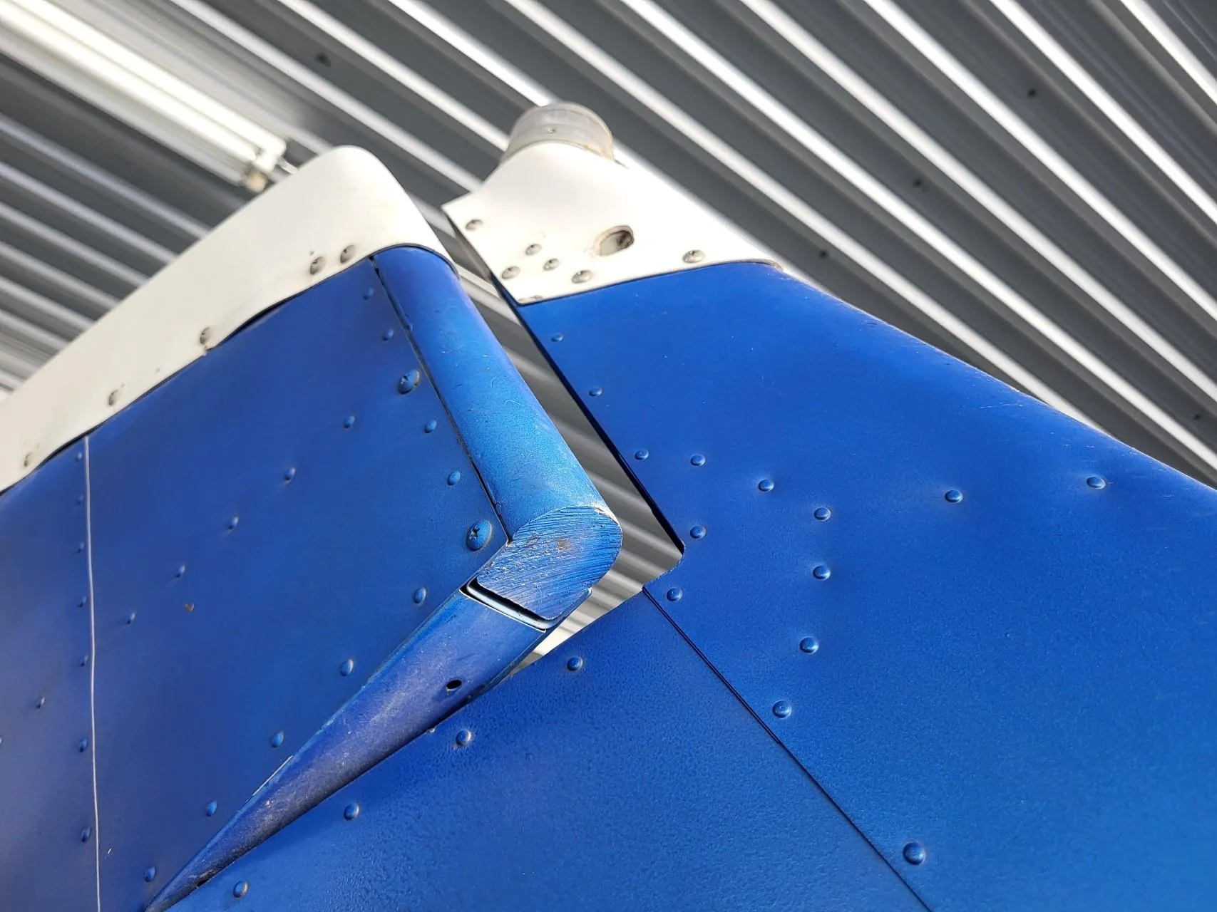 Rudder counterbalance weight