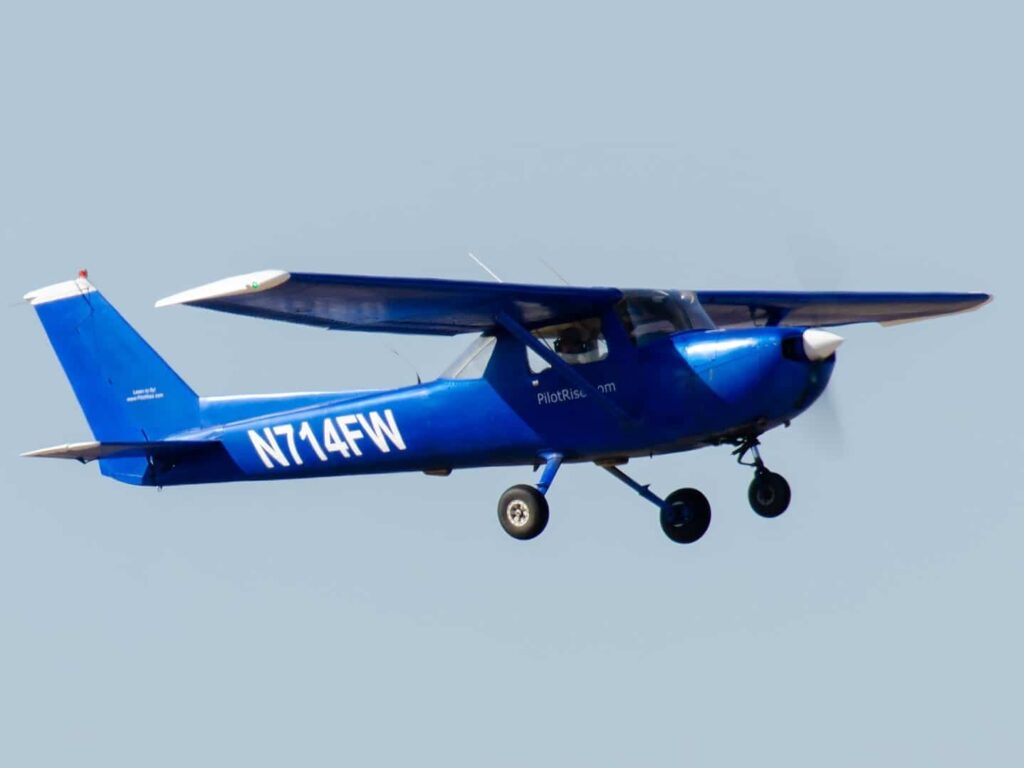Book Flight Discovery Flight: Cessna 150